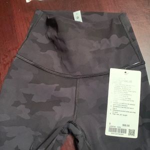 Wunder Under HR Tight 28”